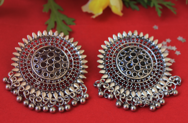 oxidised stud