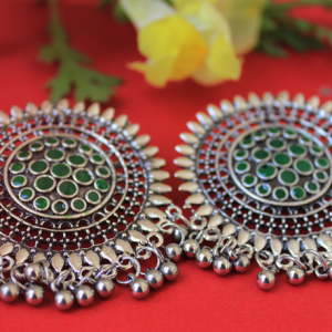 Oxidised Stud ( green )