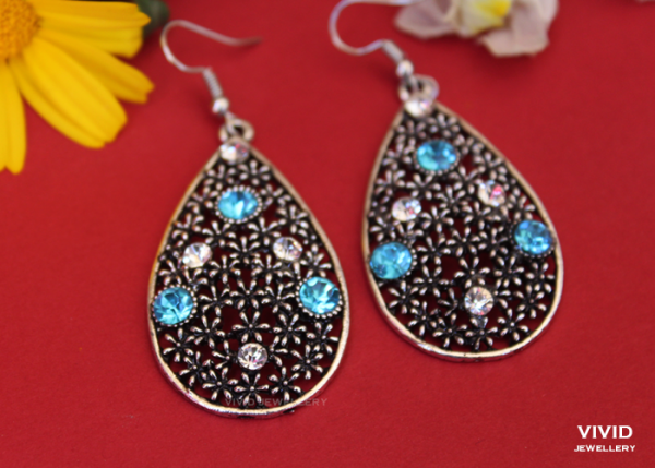 Stone dangler - Image 3