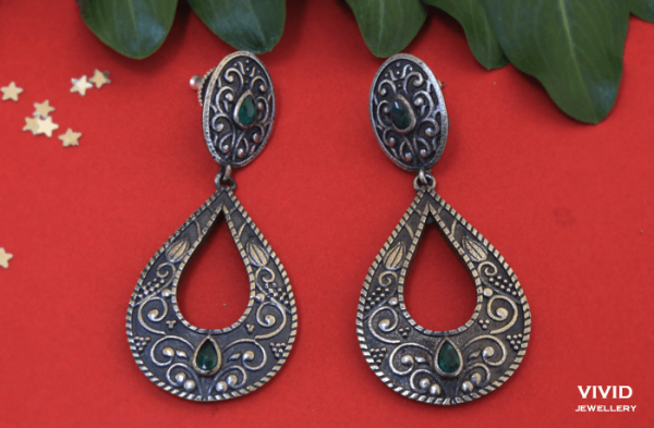 silver lookalike dangler