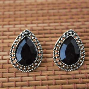 drop shaped stud