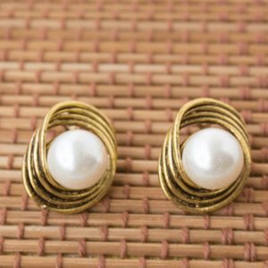 small pearl stud