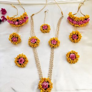 Yellow Pink Dossy