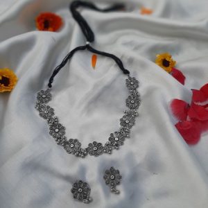 Floral Oxidised Choker !!