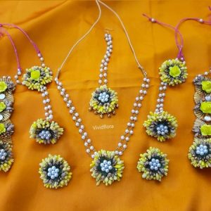 Yellow Pearly Set