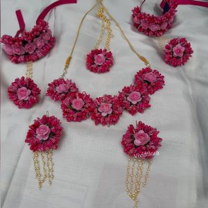 dark pink floral set