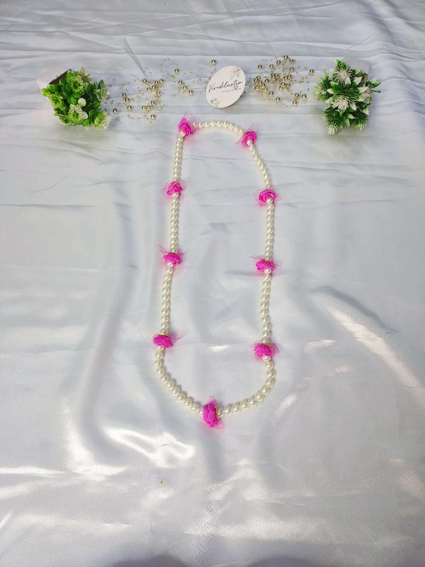 Welcome Milni Mala moti haar adorned with pink floral and perals accents, designed to make nikah ceremonies and weddings extra special