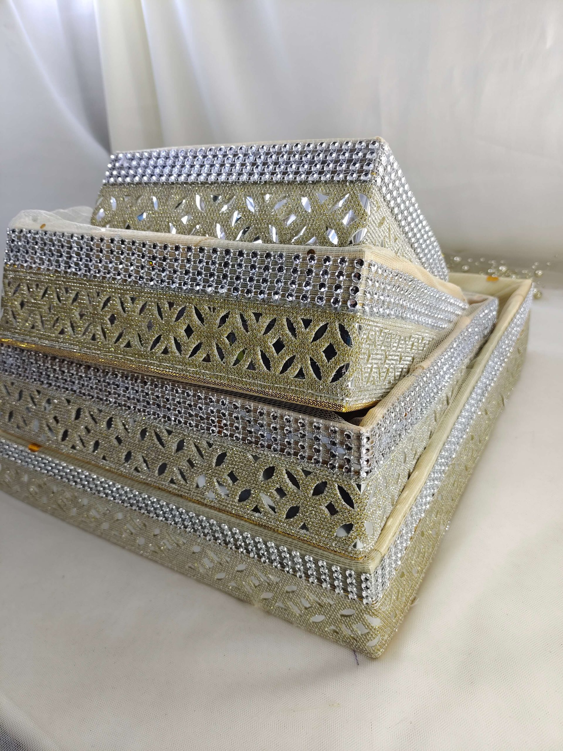 Beautifully crafted handcrafted shagun tray made from premium MDF and net, ideal for Haldi, Mehendi, and Sangeet return gifts. This elegant marriage tray is perfect for engagement and other special occasions.