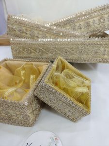 shagun tray made from high-quality MDF and adorned with delicate net, perfect for return gifts at sangeet, mehendi, shagun, and engagement ceremonies