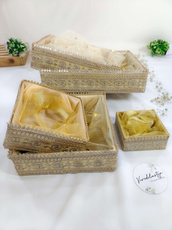 handcrafted shagun tray made from high-quality MDF and adorned with delicate net, perfect for sangeet, mehendi, and engagement return gifts
