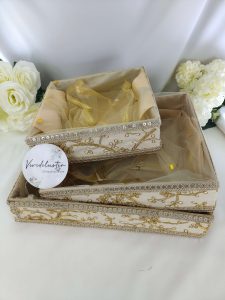 Beautiful Golden Shagun Tray with intricate lace detailing, ideal for wedding gifts and favors. This handcrafted tray features delicate lace accents, making it perfect for nikah ceremonies, bridal showers, this tray is sure to be a cherished keepsake for guests