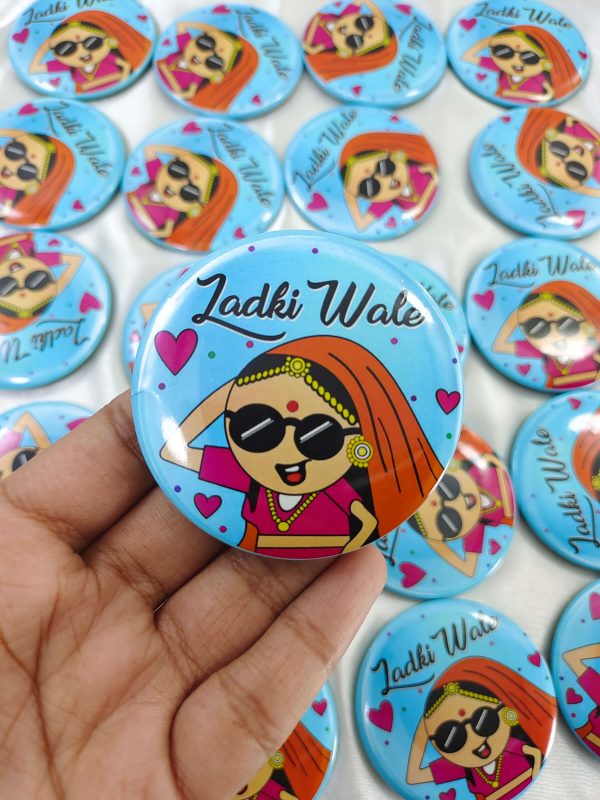 Ladkiwale Guest & Bridesmaids Gold Plated Brooches - Image 4