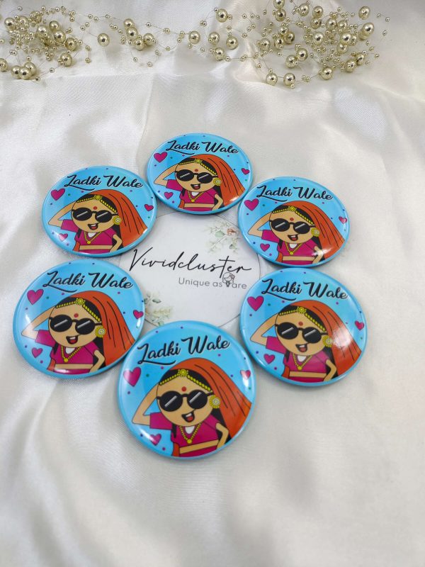 Ladkiwale Guest & Bridesmaids Gold Plated Brooches - Image 5