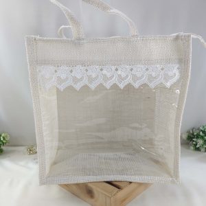 A rustic yet elegant jute bag featuring beautiful lace, suitable for wedding favor gifts, nikah ceremonies, and bridal showers. Ideal for bridesmaid gifts and wedding accessories.